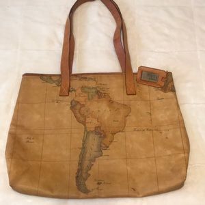 L’Lasse-Alviero Martini Large Tote